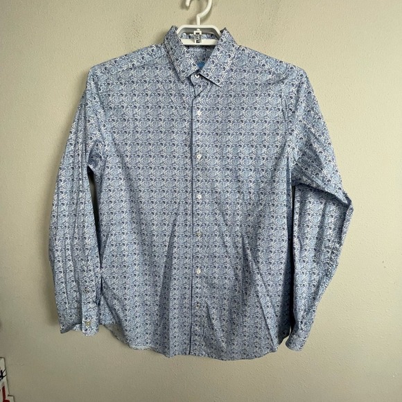 J. McLaughlin Men's size L Blue White Floral Petals Long Sleeve Button Up Shirt - Picture 1 of 8